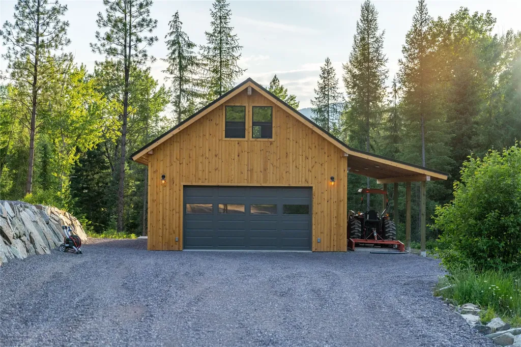 331 Cheyenne Court Troy MT 59935
