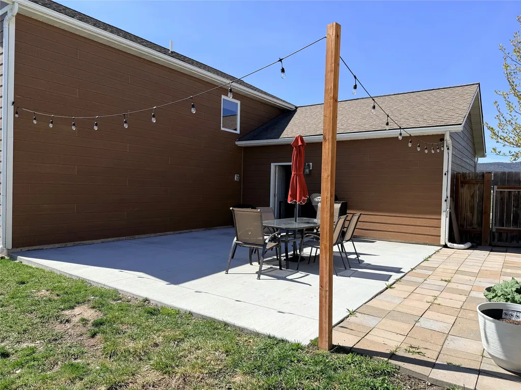 215 Jackson Peak Drive Kalispell MT 59901