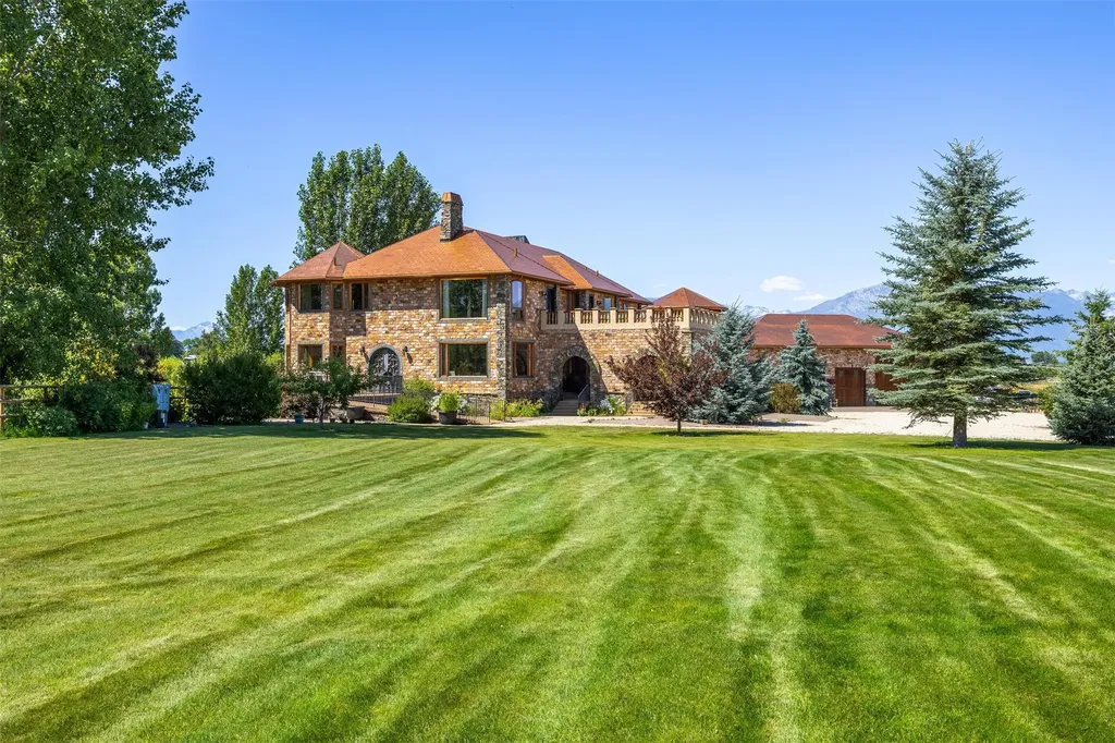 859 Hamilton Heights Road Corvallis MT 59828