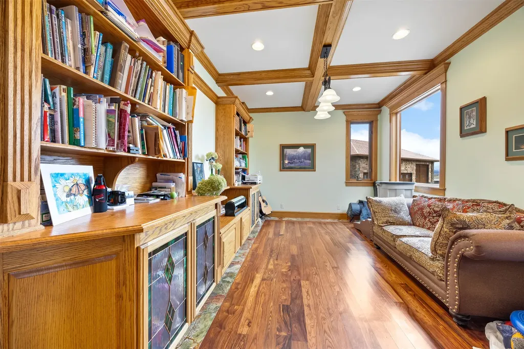 859 Hamilton Heights Road Corvallis MT 59828