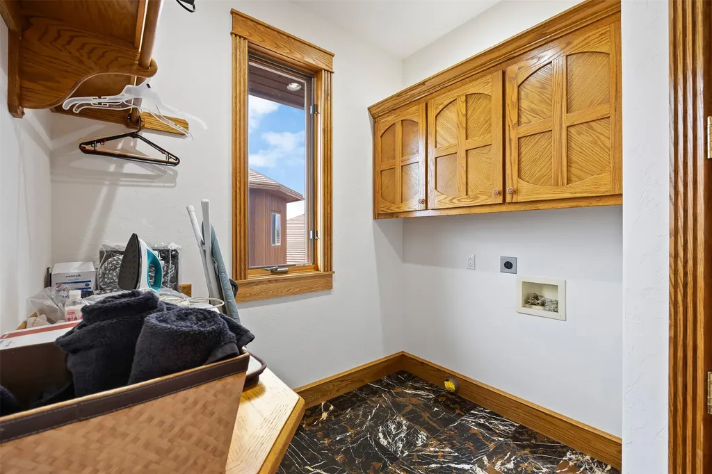 859 Hamilton Heights Road Corvallis MT 59828