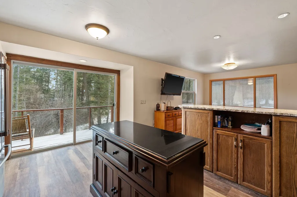 13390 Mount Highway 35 Bigfork MT 59911