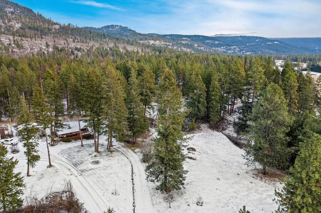 13390 Mount Highway 35 Bigfork MT 59911