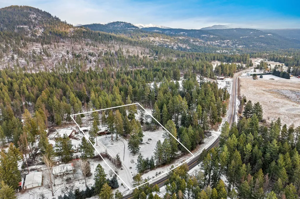 13390 Mount Highway 35 Bigfork MT 59911