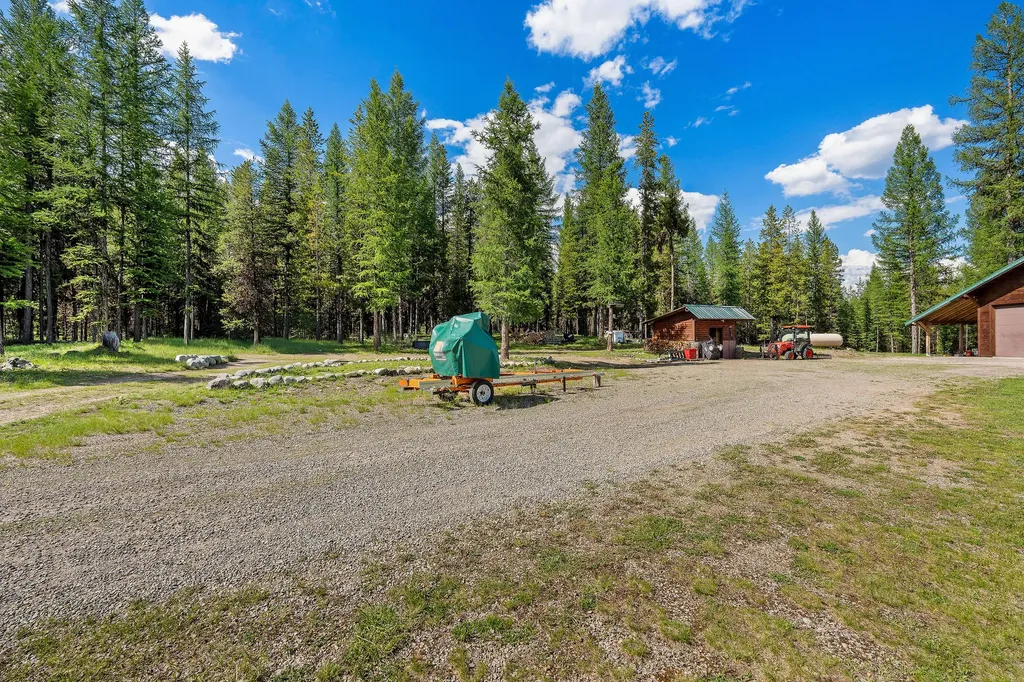 15645 North Fork Road Polebridge MT 59928