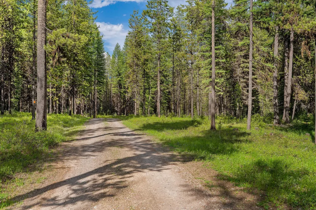 15645 North Fork Road Polebridge MT 59928