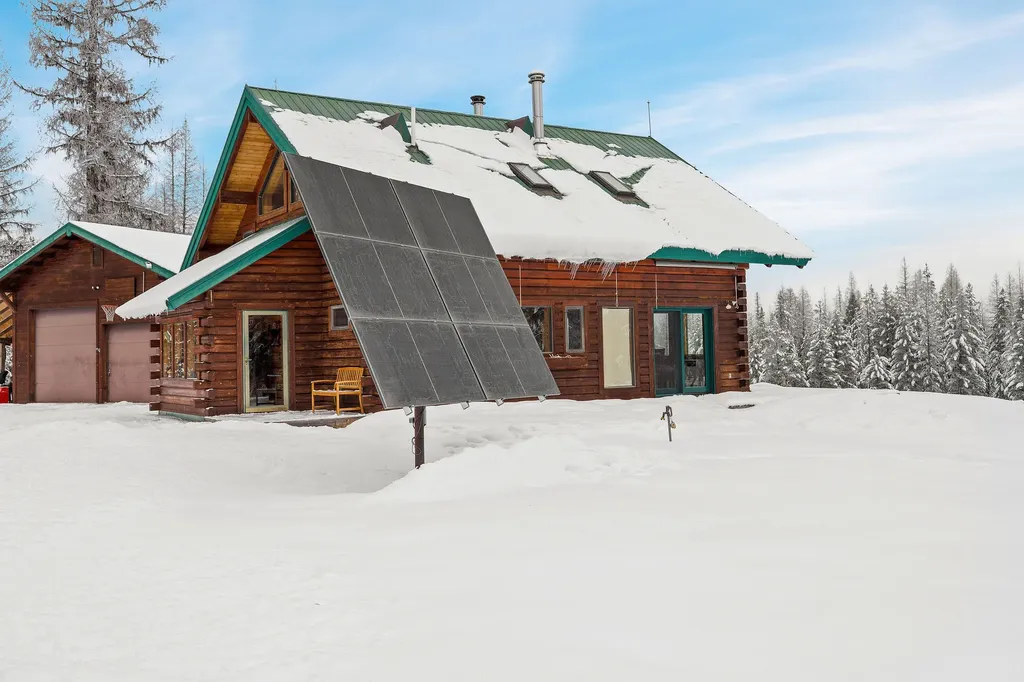 15645 North Fork Road Polebridge MT 59928