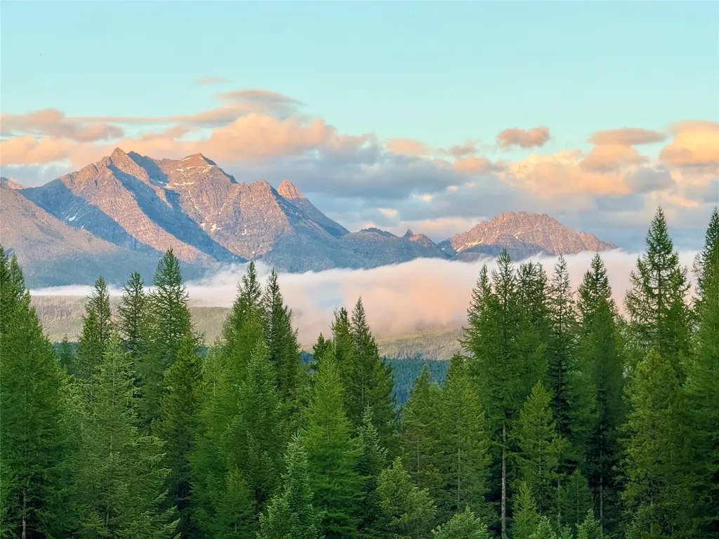 15645 North Fork Road Polebridge MT 59928