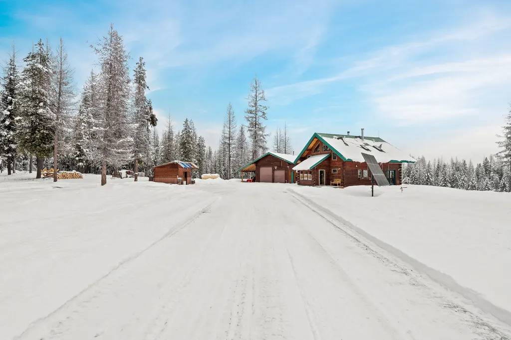 15645 North Fork Road Polebridge MT 59928