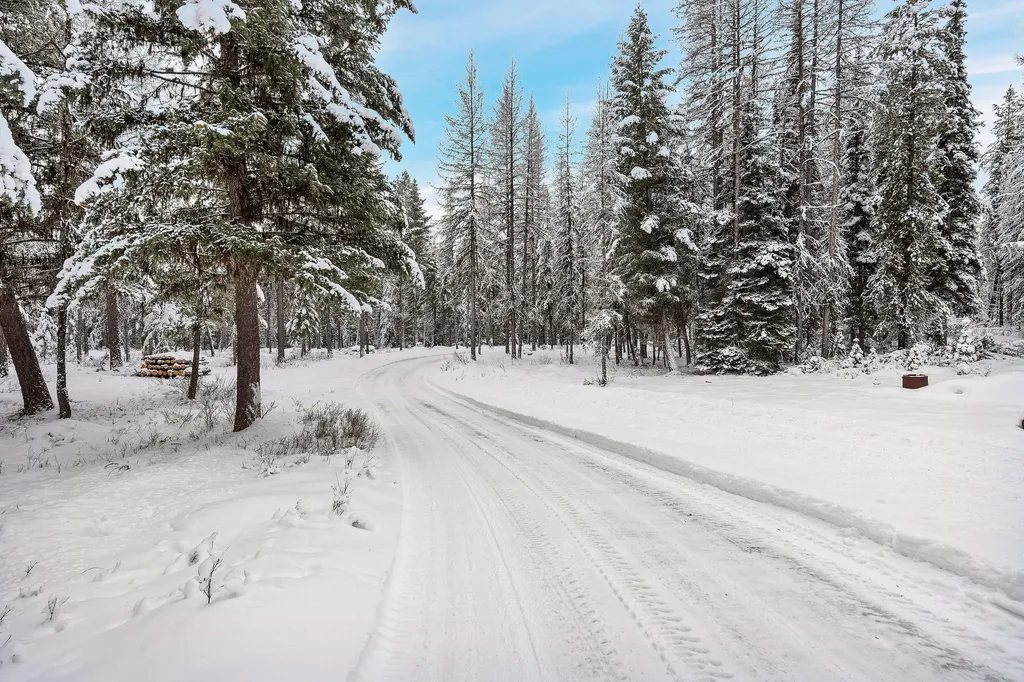 15645 North Fork Road Polebridge MT 59928