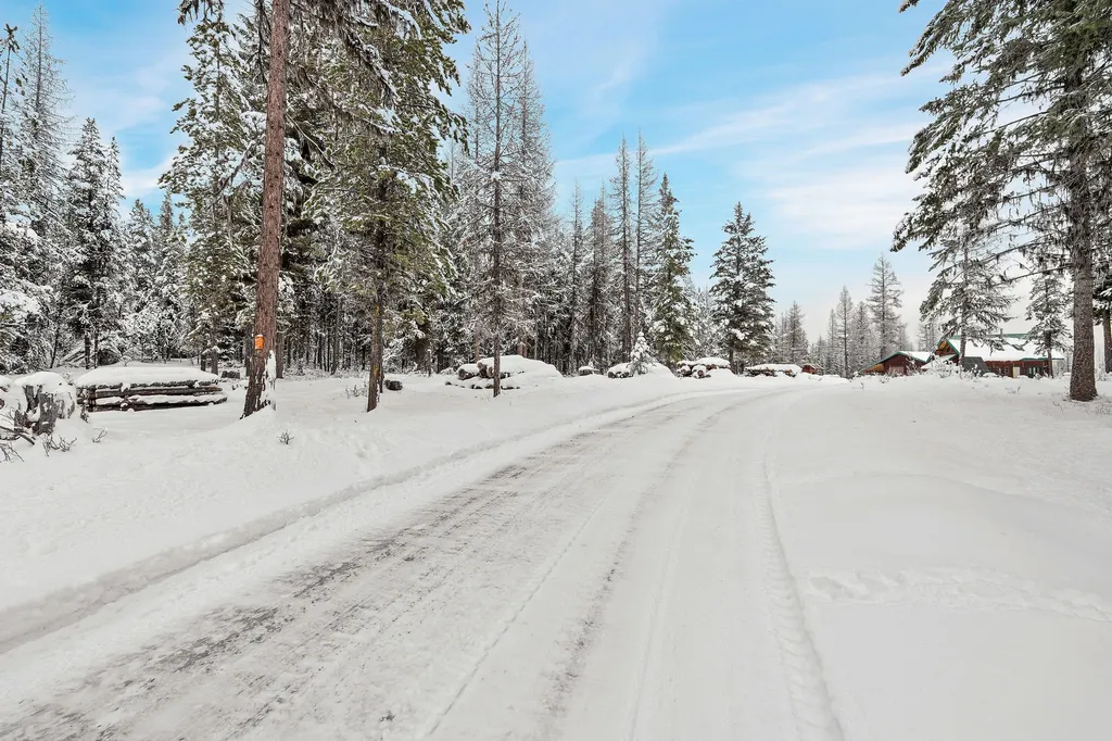 15645 North Fork Road Polebridge MT 59928
