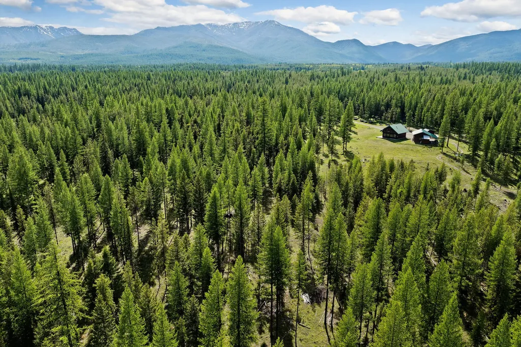 15645 North Fork Road Polebridge MT 59928