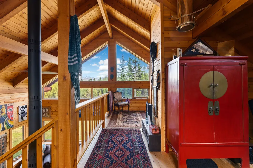 15645 North Fork Road Polebridge MT 59928