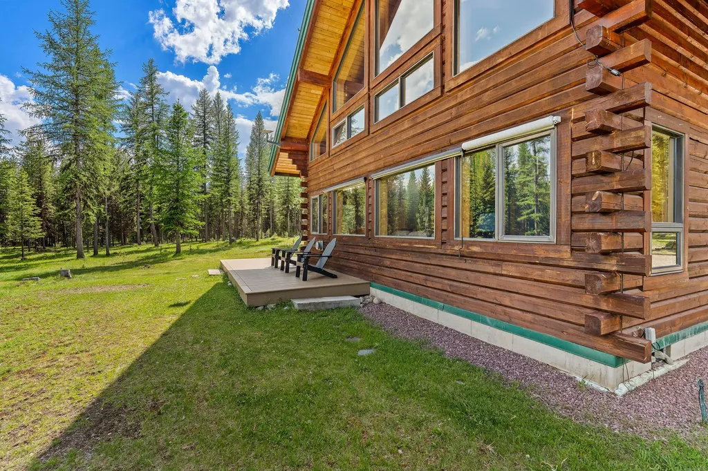 15645 North Fork Road Polebridge MT 59928