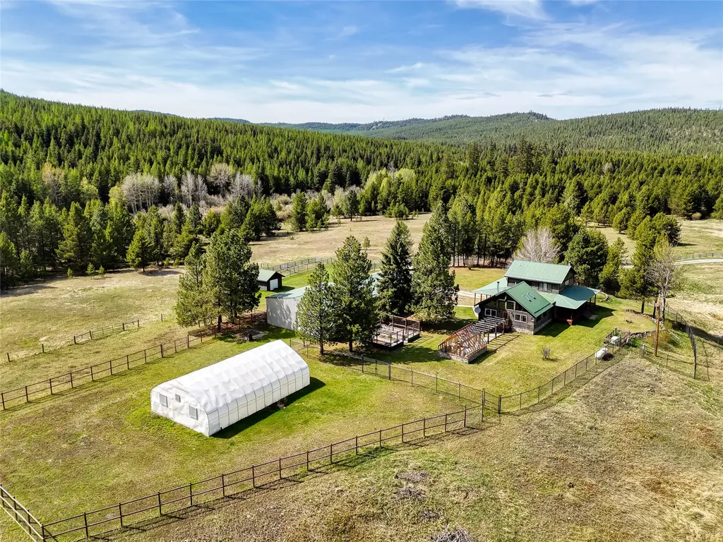 8240 Island Lake Road Marion MT 59925