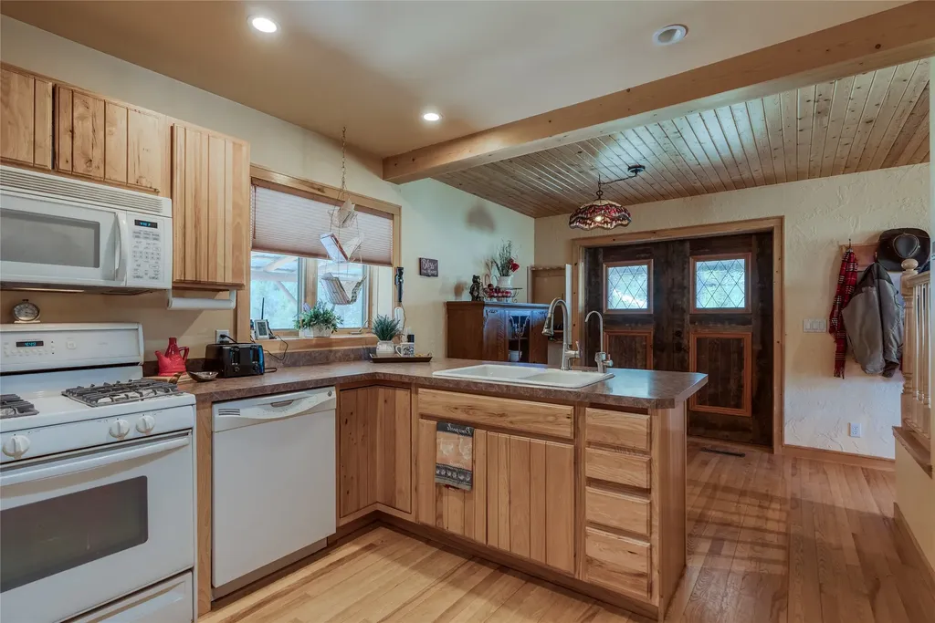 8240 Island Lake Road Marion MT 59925