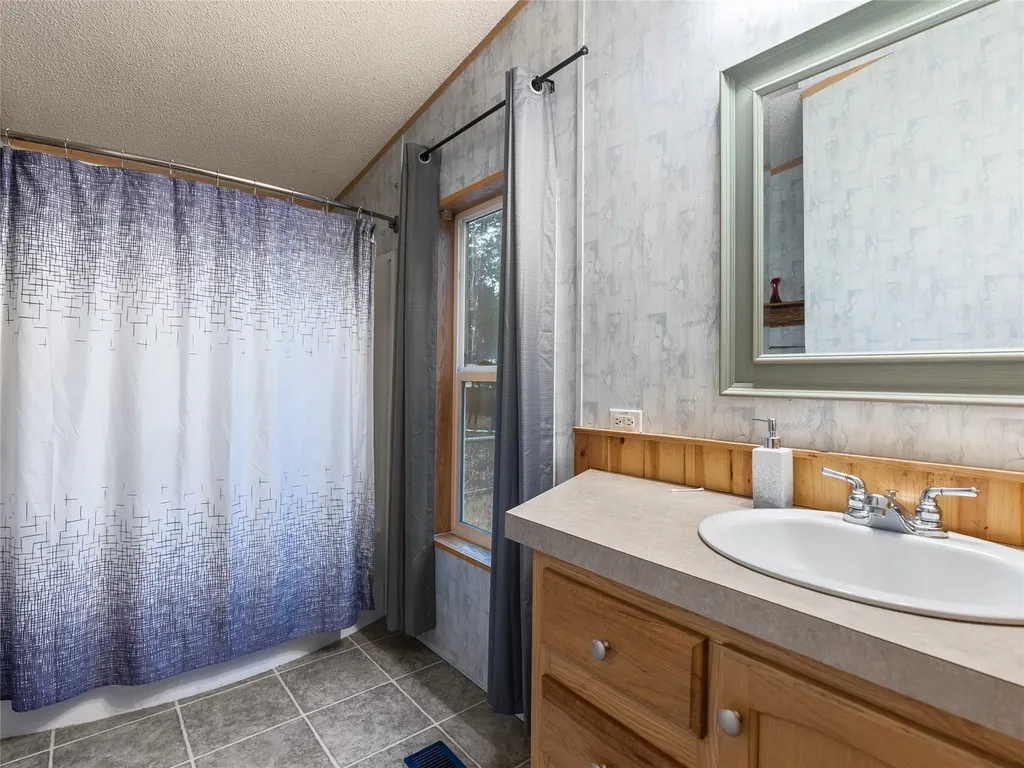 68 Jolly Hill Lane Marion MT 59925