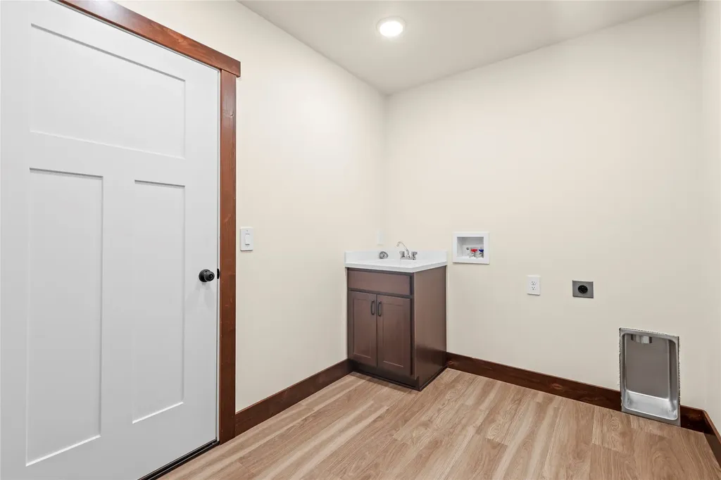 1301 Dixie Lane Great Falls MT 59404