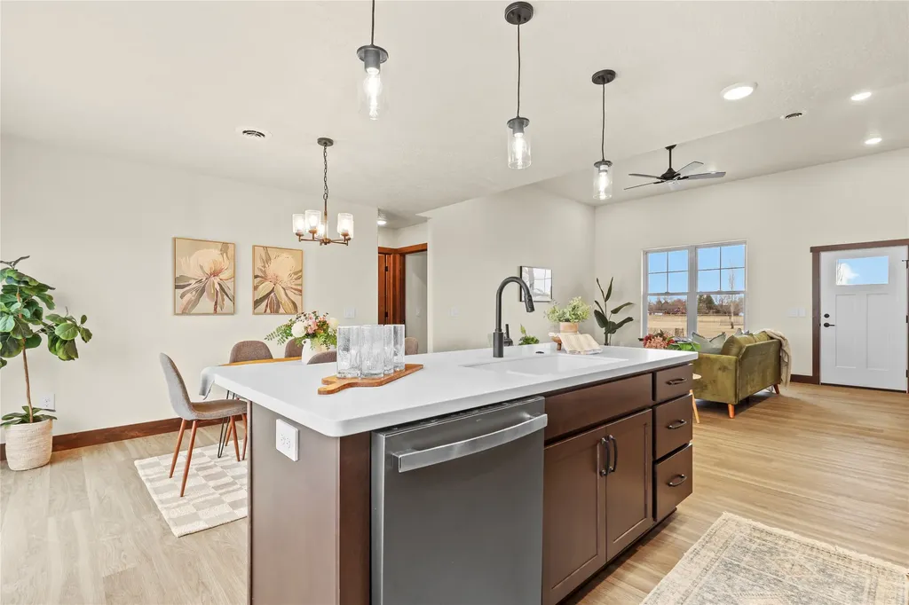 1301 Dixie Lane Great Falls MT 59404