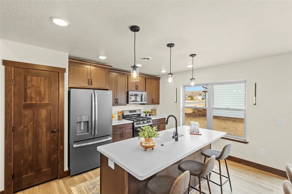 1301 Dixie Lane Great Falls MT 59404