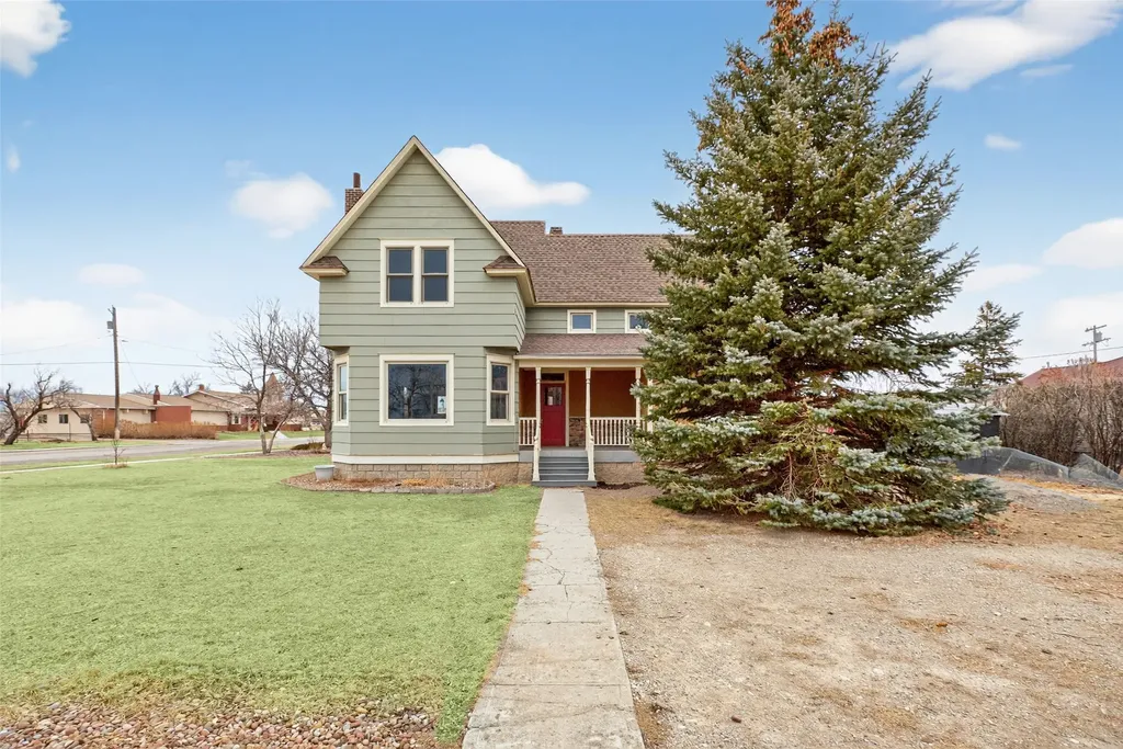 119 3rd Avenue S Stanford MT 59479