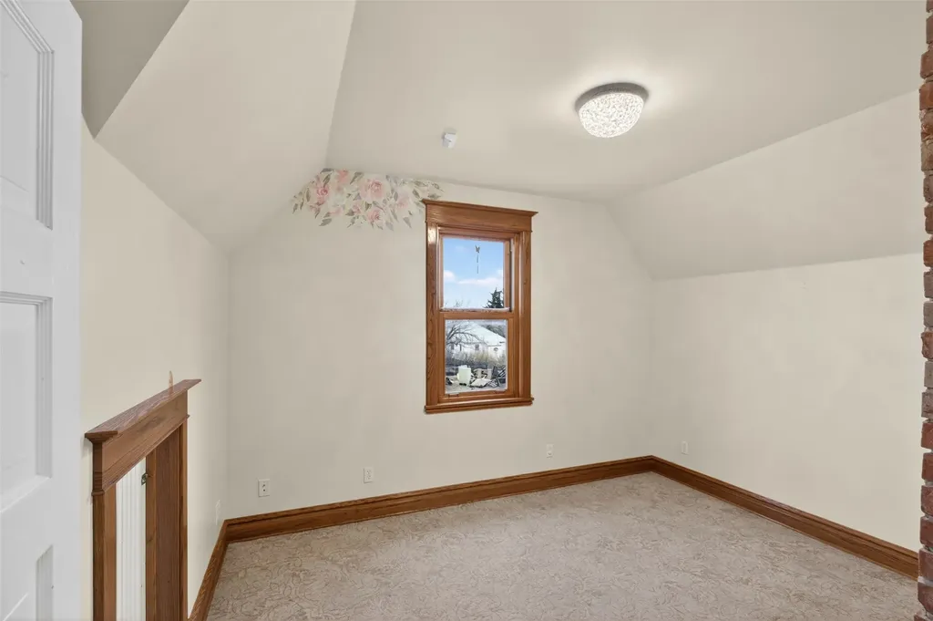 119 3rd Avenue S Stanford MT 59479