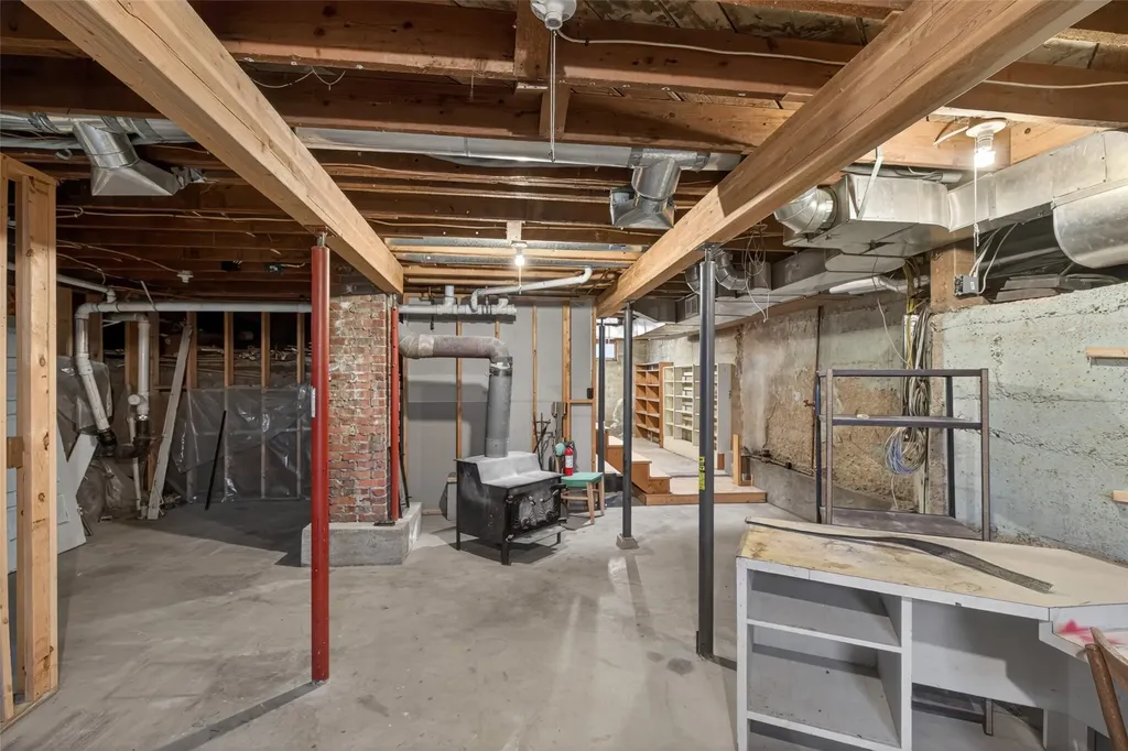 119 3rd Avenue S Stanford MT 59479