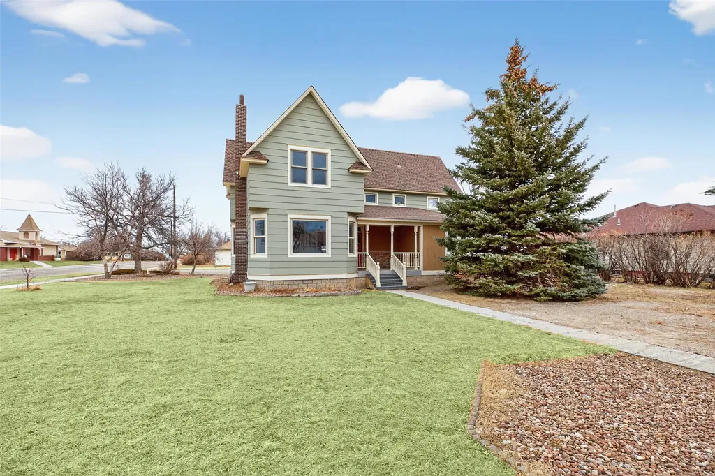 119 3rd Avenue S Stanford MT 59479