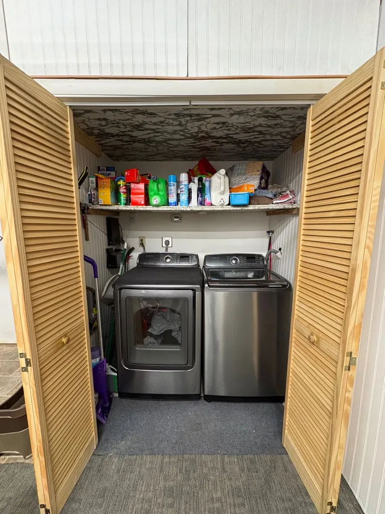 318 W Jackson Avenue Chester MT 59522