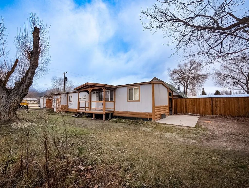 656 6th Avenue Victor MT 59875