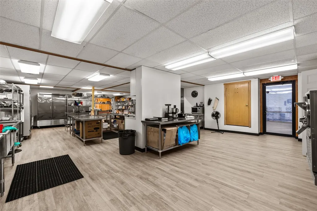 1282 Us Highway 2 Kalispell MT 59901