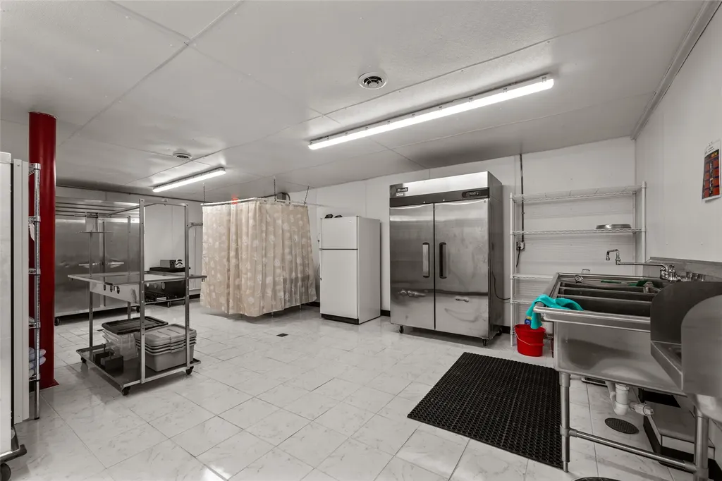 1282 Us Highway 2 Kalispell MT 59901