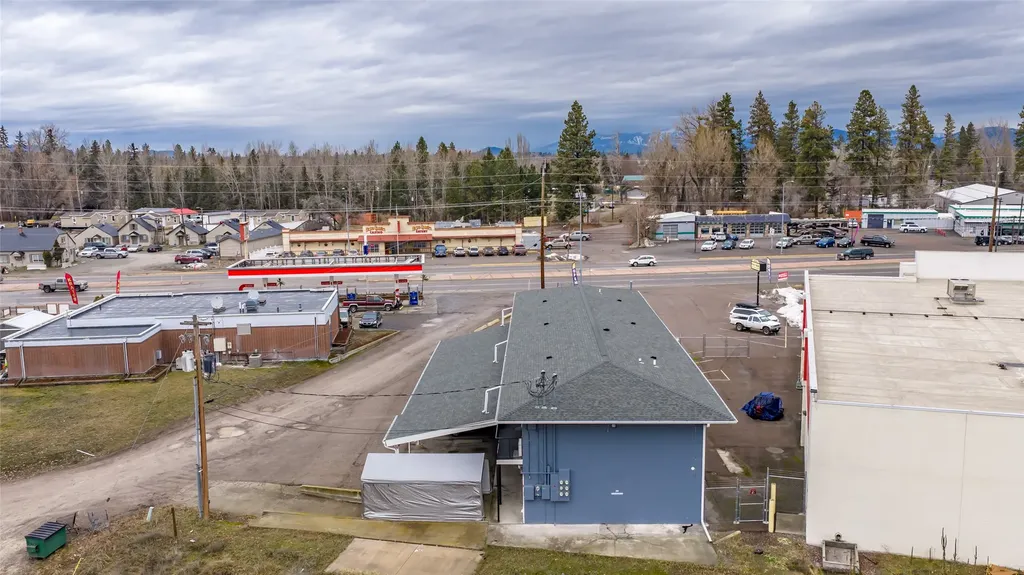 1282 Us Highway 2 Kalispell MT 59901