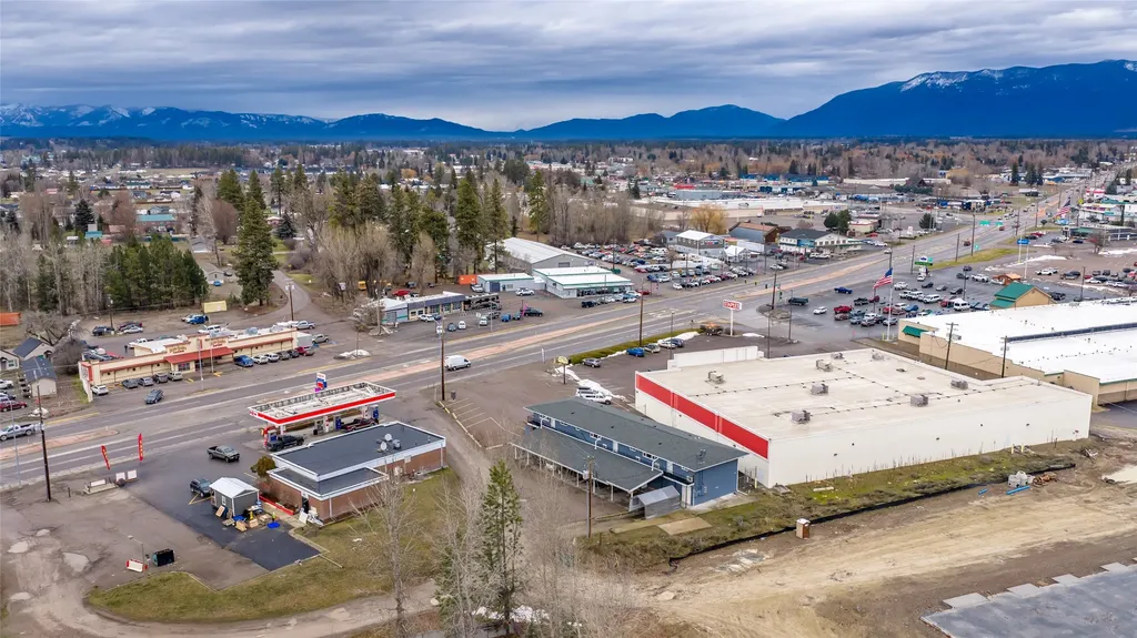 1282 Us Highway 2 Kalispell MT 59901