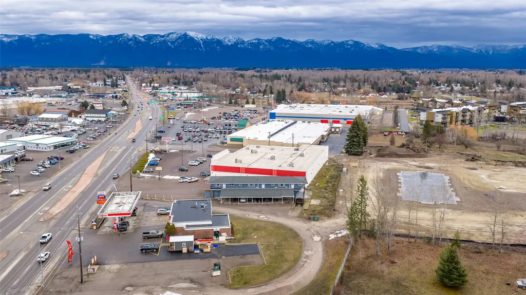 1282 Us Highway 2 Kalispell MT 59901