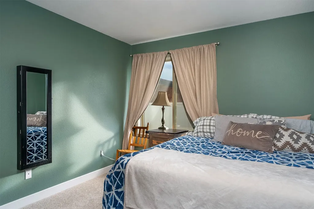 112 O'brien Terrace Bigfork MT 59911