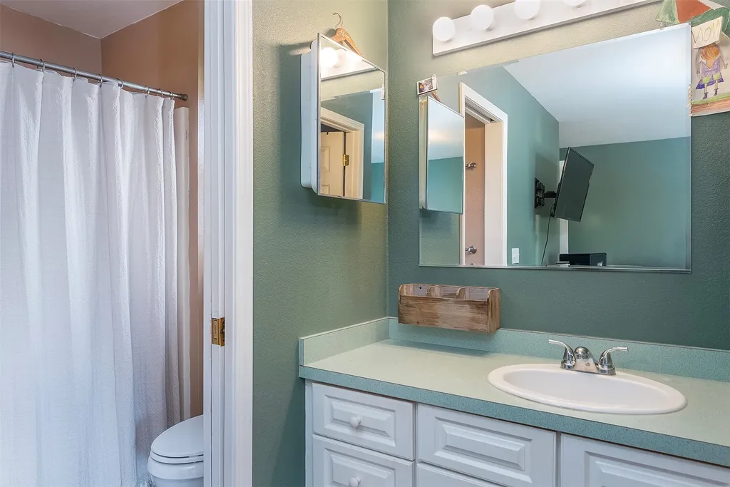 112 O'brien Terrace Bigfork MT 59911
