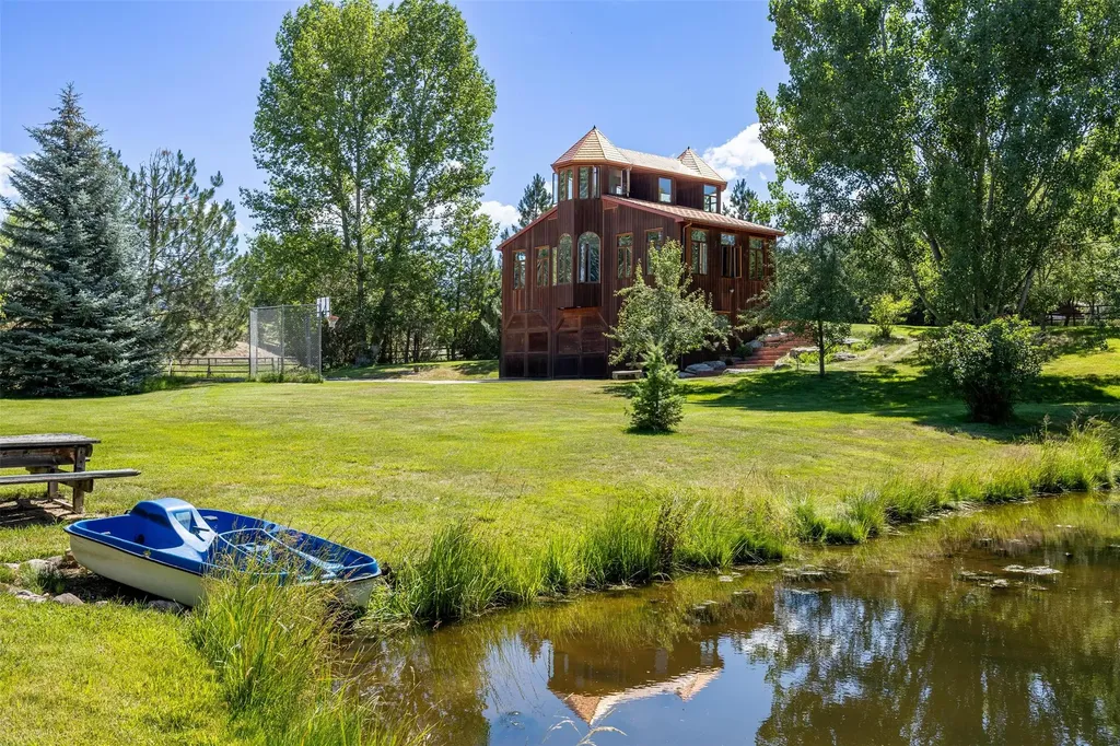 859 Hamilton Heights Road Corvallis MT 59828