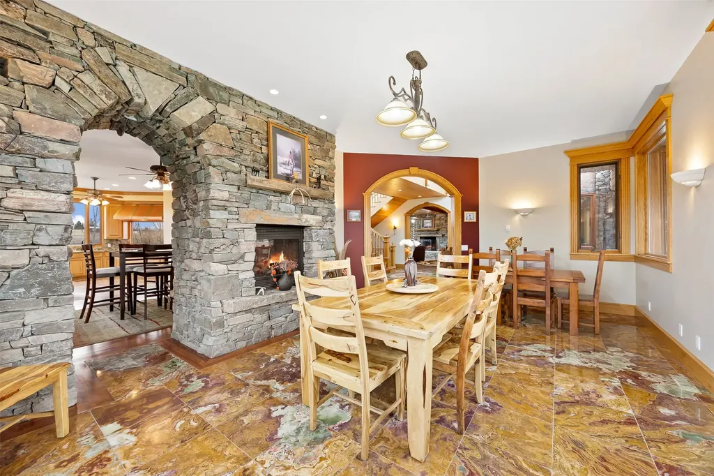 859 Hamilton Heights Road Corvallis MT 59828