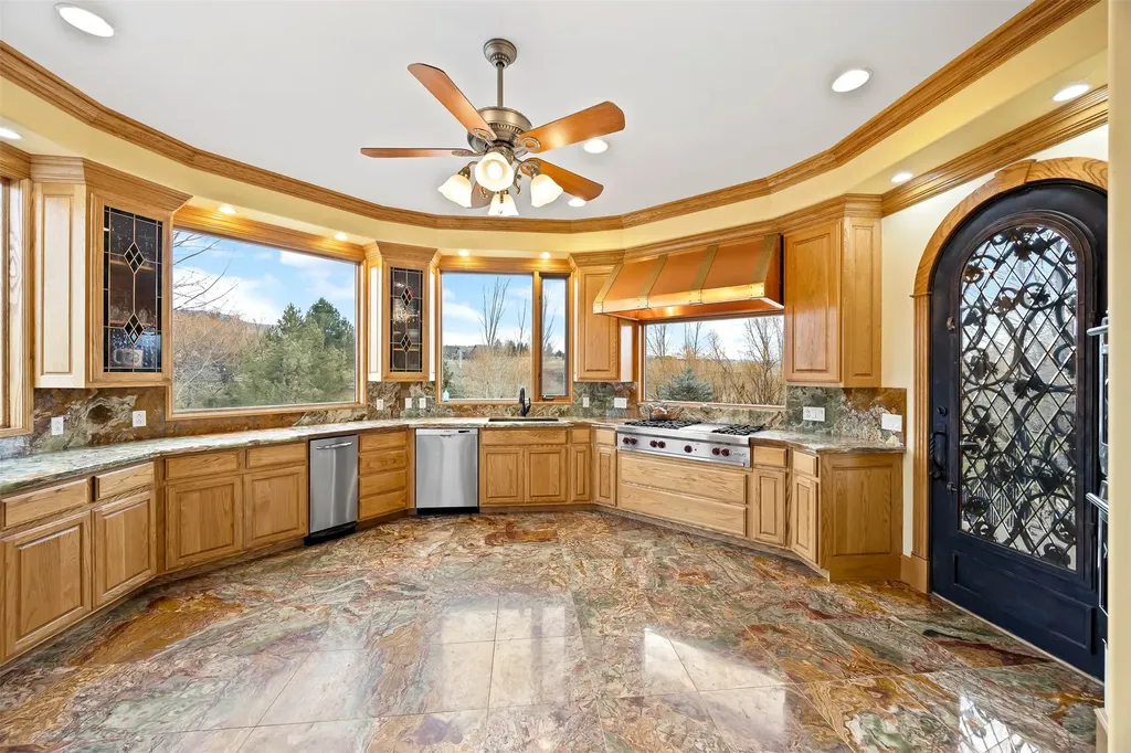 859 Hamilton Heights Road Corvallis MT 59828