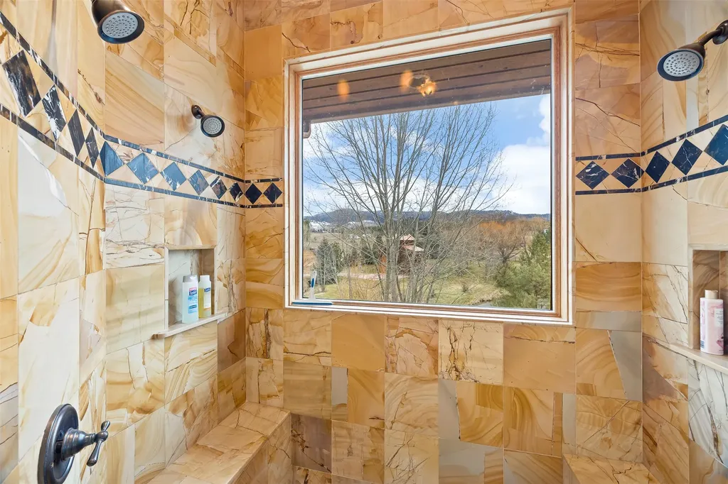 859 Hamilton Heights Road Corvallis MT 59828