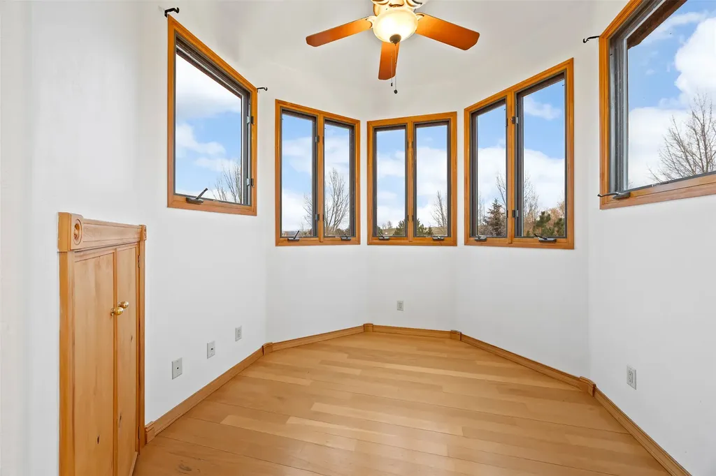 859 Hamilton Heights Road Corvallis MT 59828