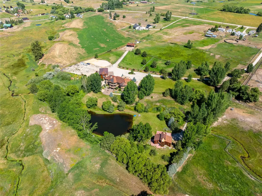 859 Hamilton Heights Road Corvallis MT 59828