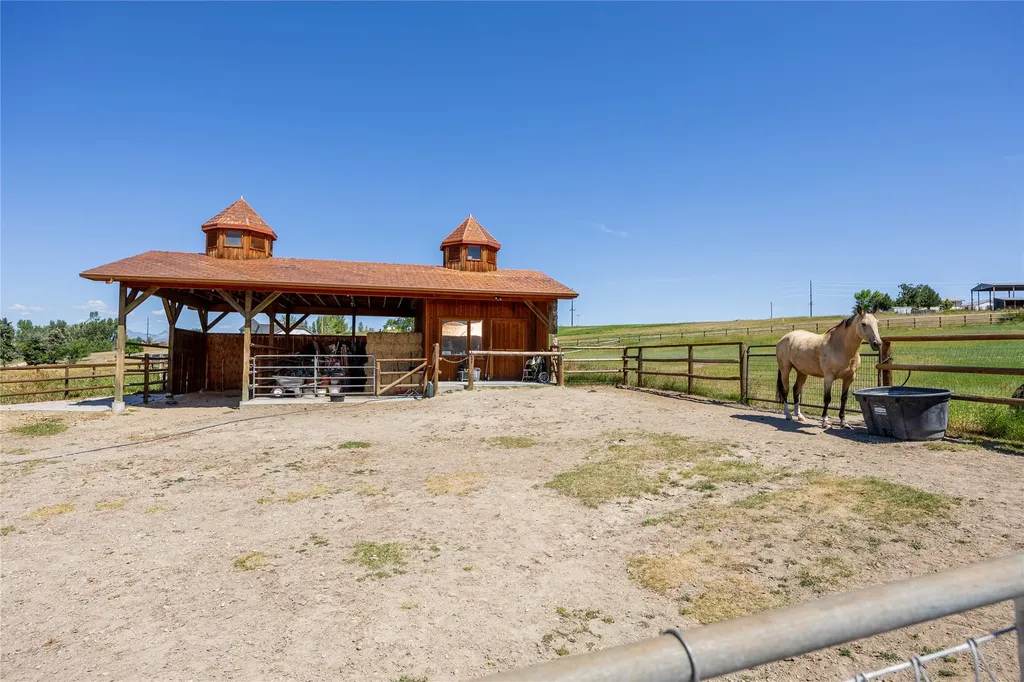 859 Hamilton Heights Road Corvallis MT 59828