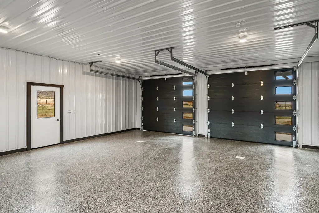 9 Hawks Court Sheridan MT 59749
