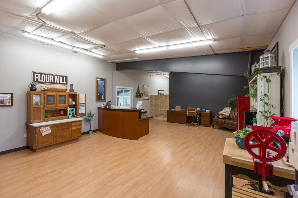 497 Stevensville Airport Road Stevensville MT 59870