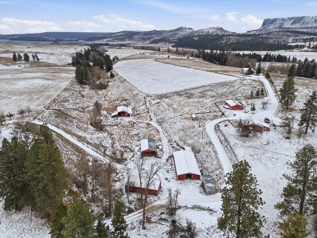 22250 Holy Cross Way Proctor MT 59929