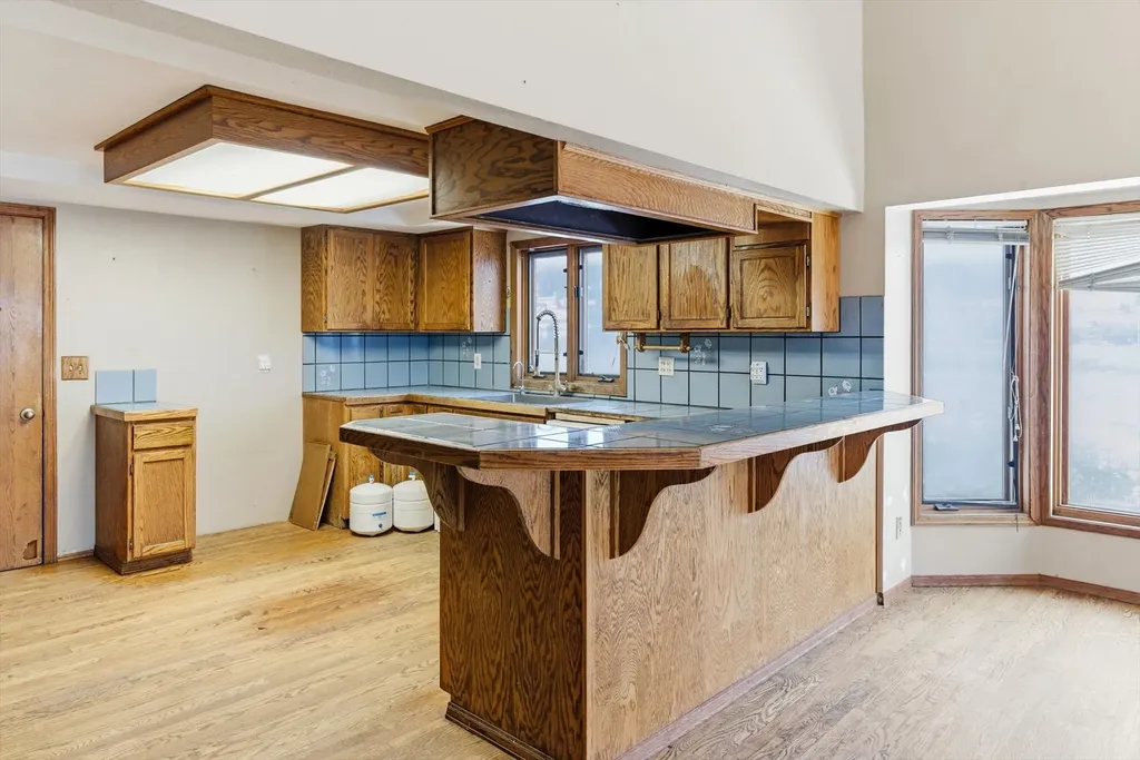 22250 Holy Cross Way Proctor MT 59929