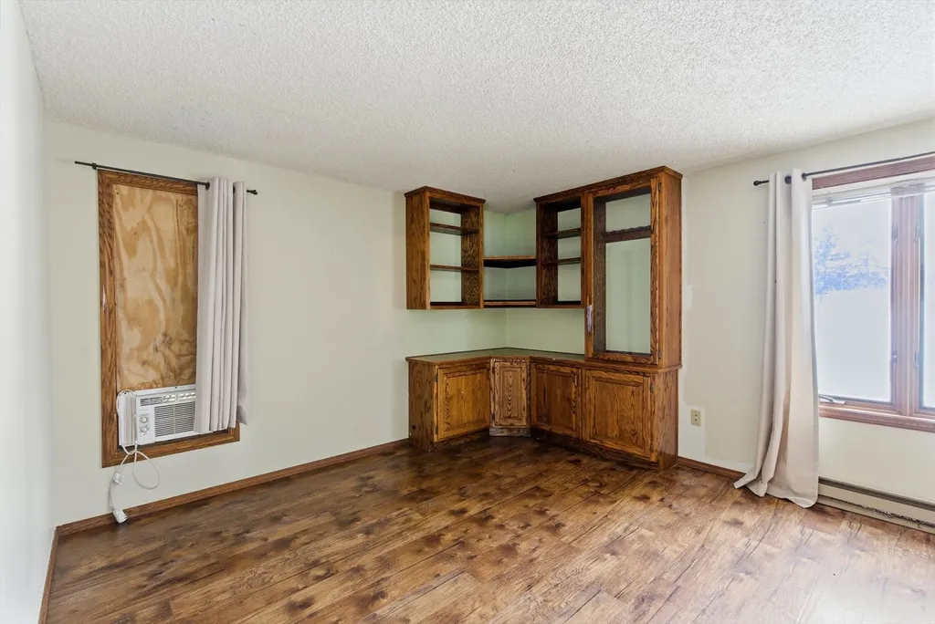 22250 Holy Cross Way Proctor MT 59929