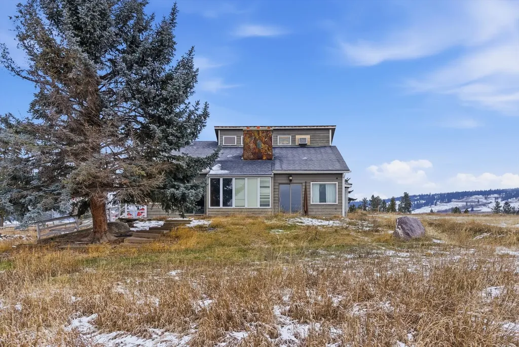 22250 Holy Cross Way Proctor MT 59929